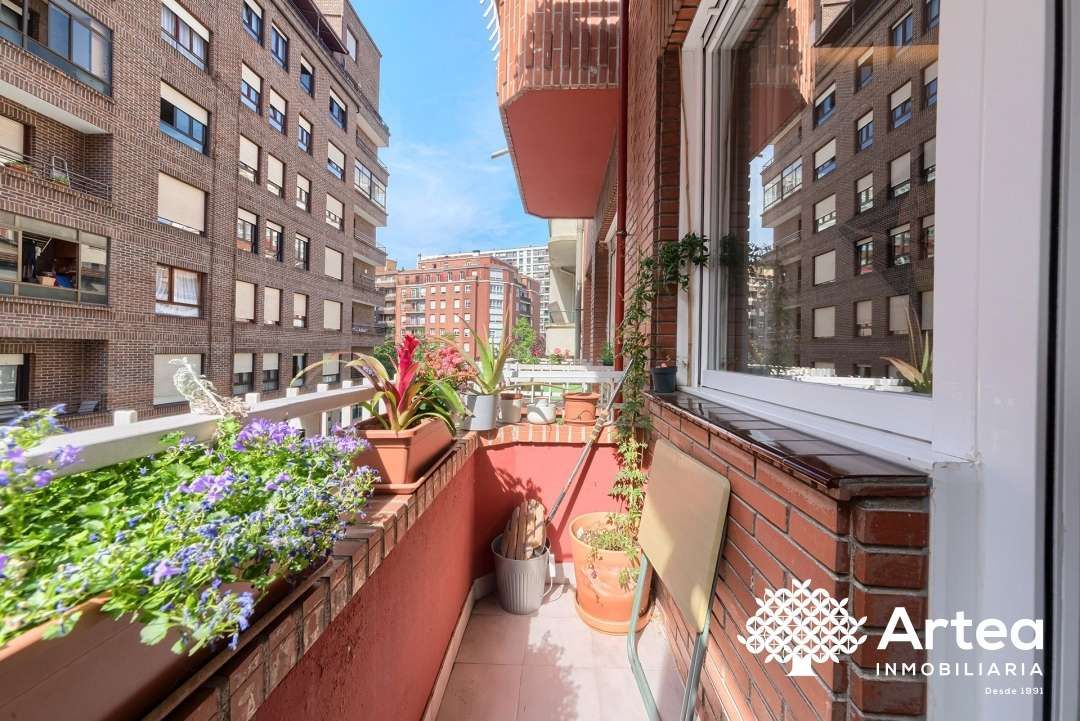 Balcony of Flat for sale in Bilbao   with Heating and Terrace