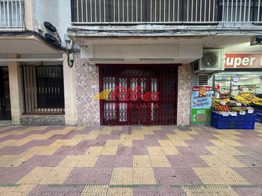 Business premises for sale in CABAÑAL 4