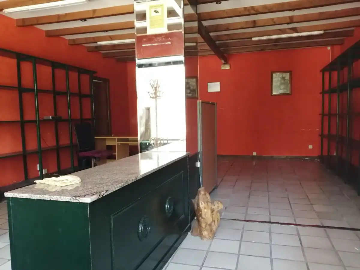 Geschaftsraum zum Verkauf in Torrelavega 