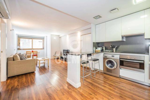 Piso en Venta en Hispanoamérica - Bernabéu