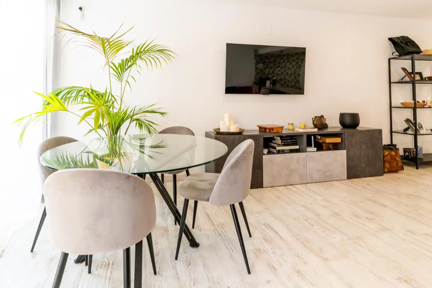 Dining room of Detached homes for sale in Santa Pola  with Air Conditioner, Private garden and Parquet flooring
