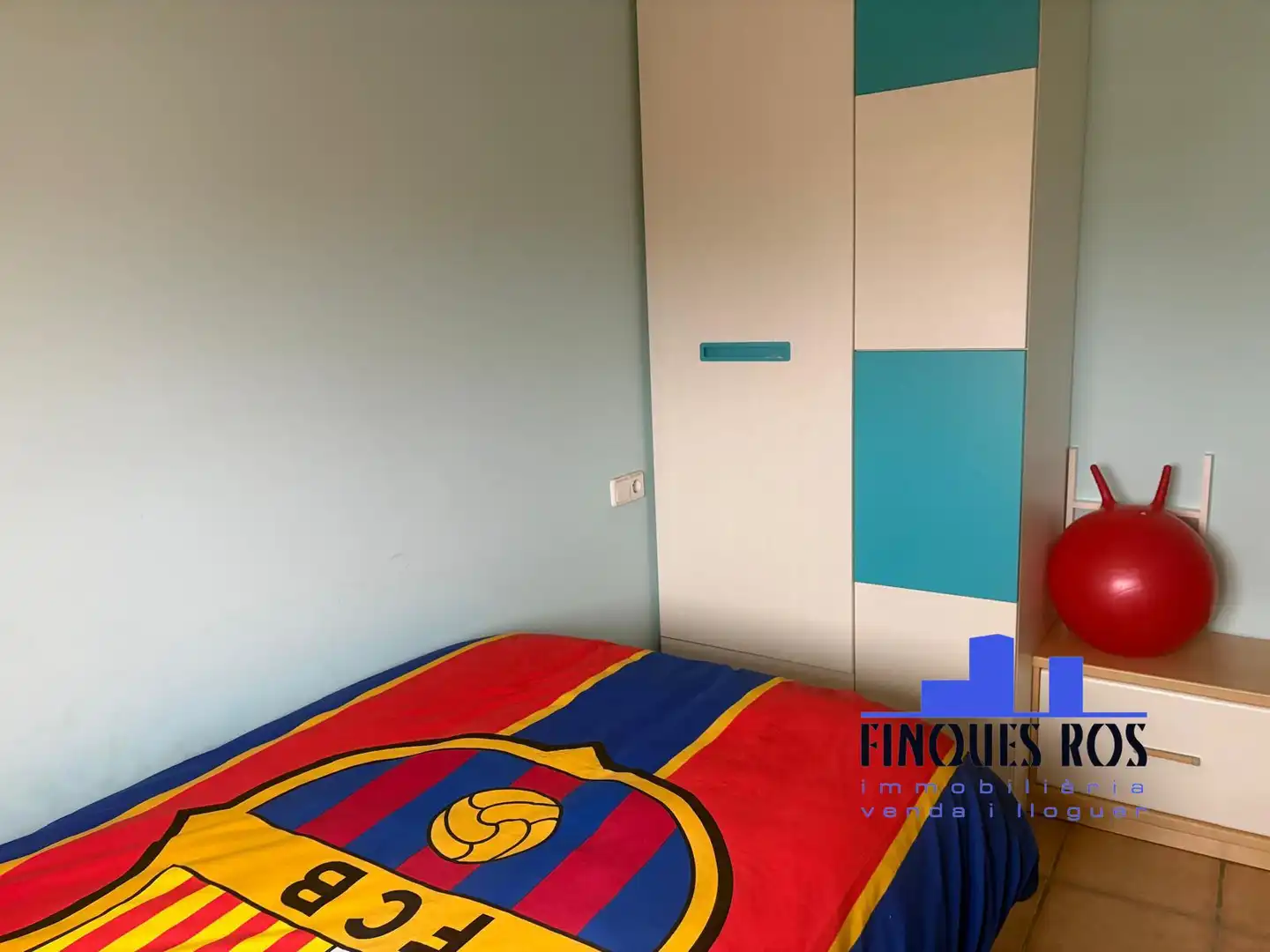 Habitación de Ático en venta en Vinaròs con Aire acondicionado, Terraza y Amueblado