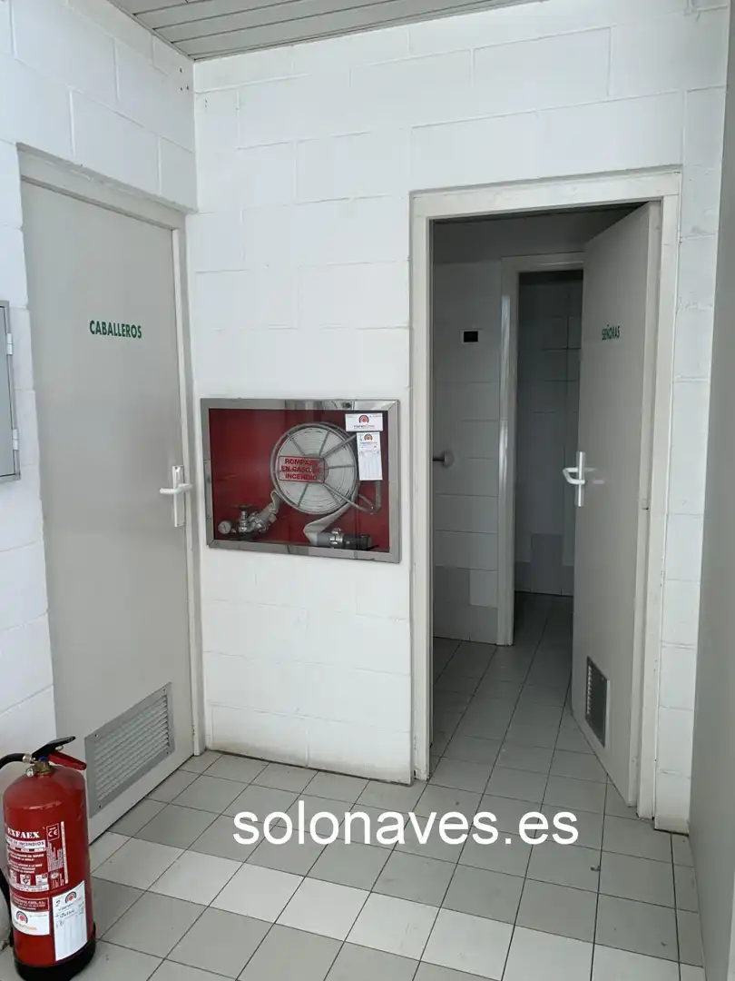Nau industrial de lloguer en Zaragoza
