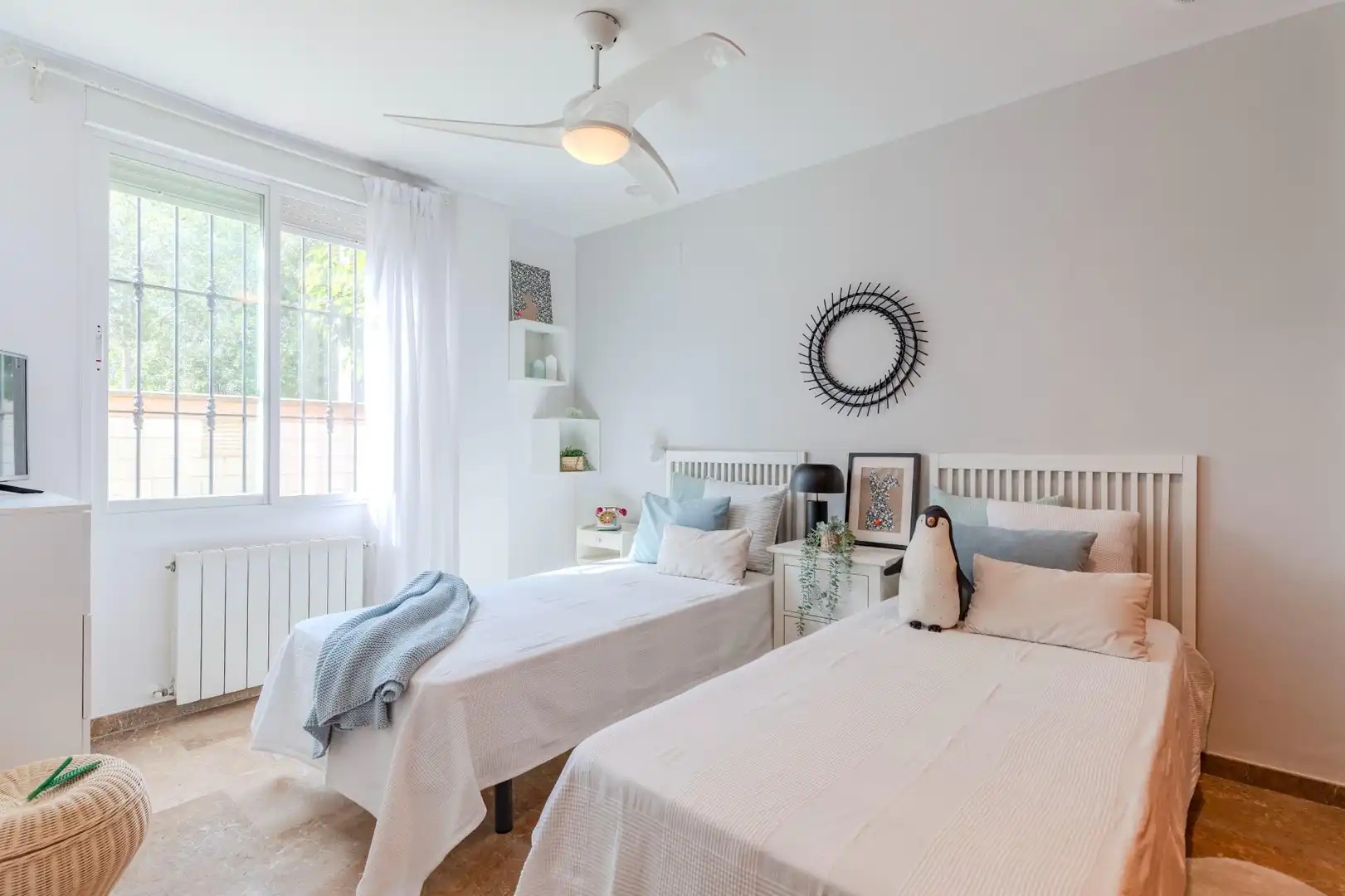 Habitación de Casa o chalet en venta en L'Eliana con Calefacción y Terraza