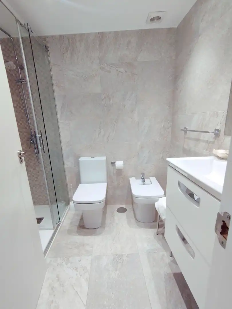 Baño de Apartamento de alquiler en Fuengirola con Terraza