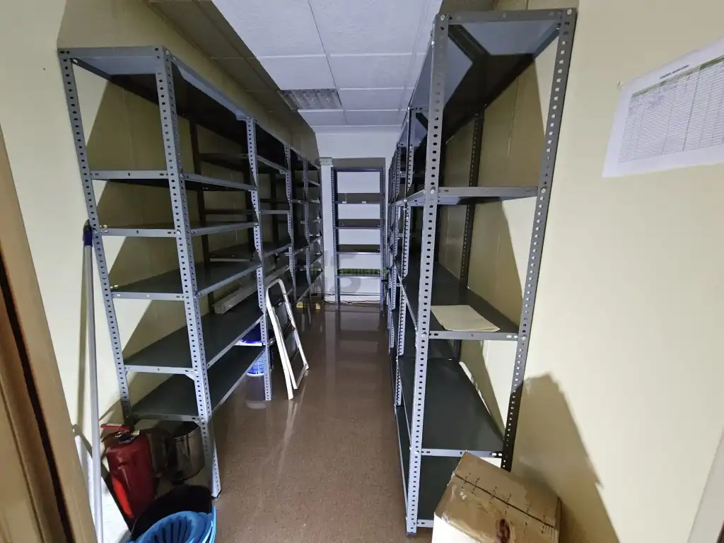 Oficina de alquiler en Almussafes