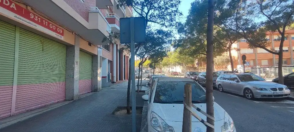 Local en venda a Avinguda de la Roureda, 7, La Roureda