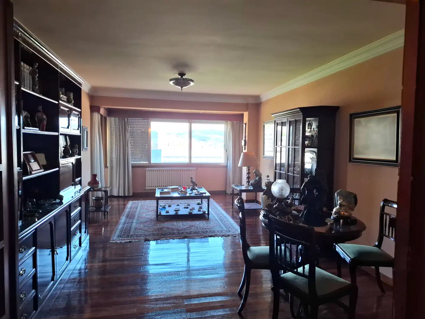 Sala de estar de Piso en venta en Vigo  con Calefacción, Trastero y Balcón