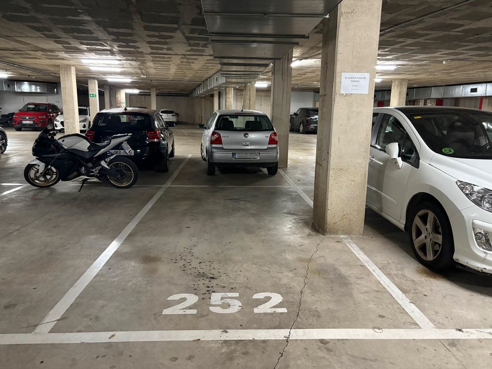 Parkplatz von Garage miete in Viladecans