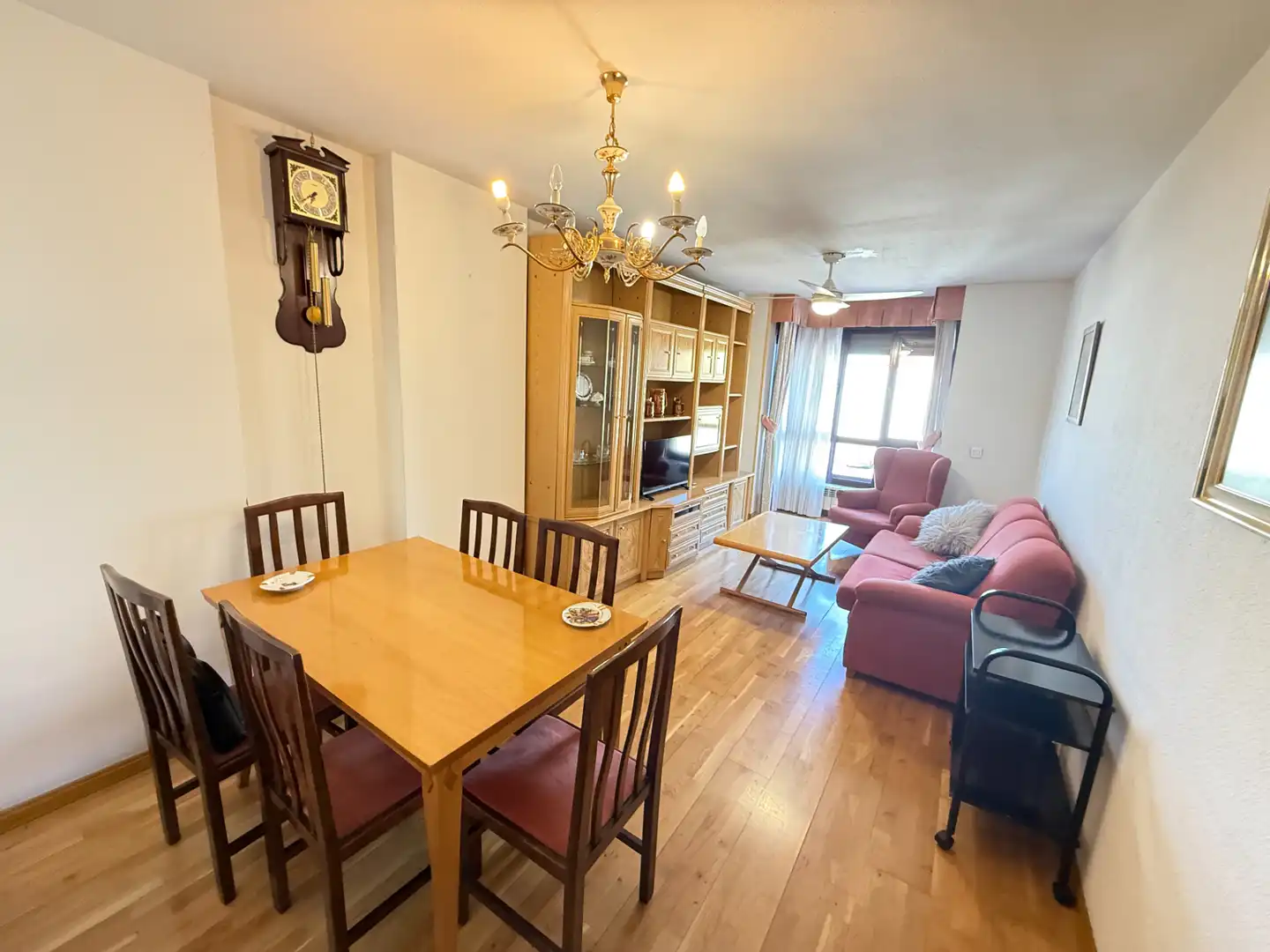 Dining room of Flat for sale in  Madrid Capital  with Air Conditioner, Private garden and Storage room