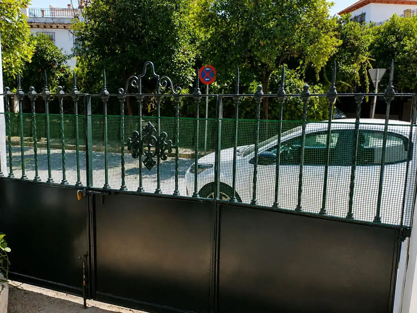 Exterior view of Flat for sale in Sevilla  with Private garden