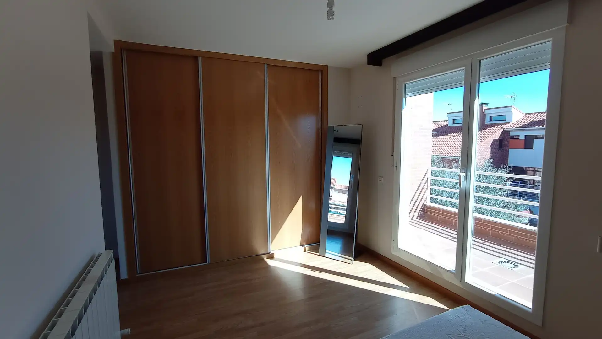 Habitación de Casa adosada de alquiler en Pelabravo con Calefacción, Jardín privado y Parquet