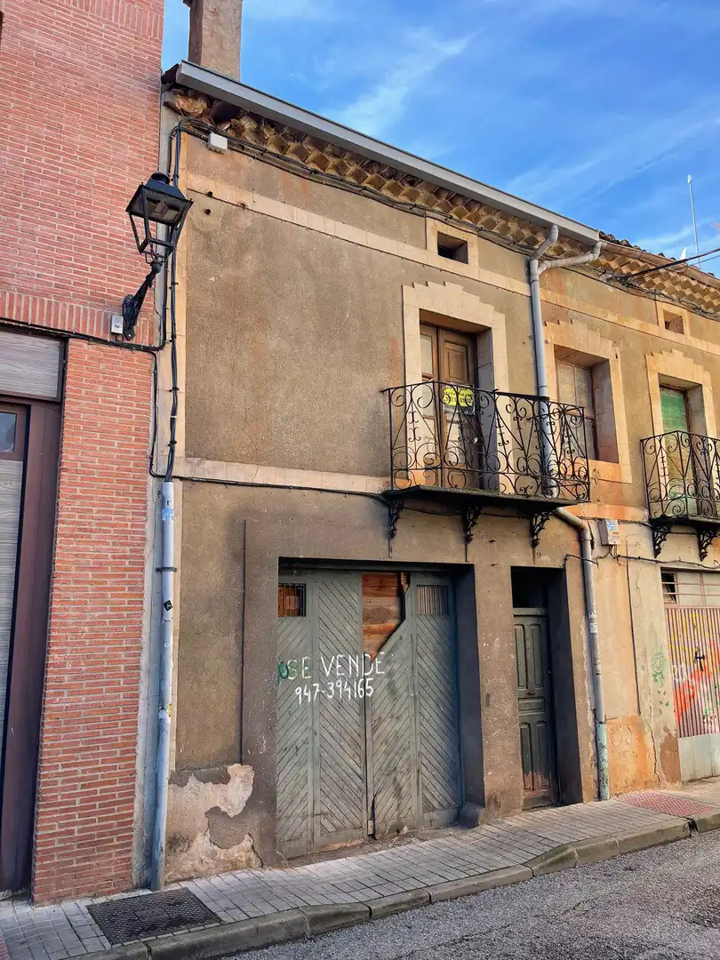 Pis en venda a Calle Santa Teresa de Jesús, Salas de los Infantes