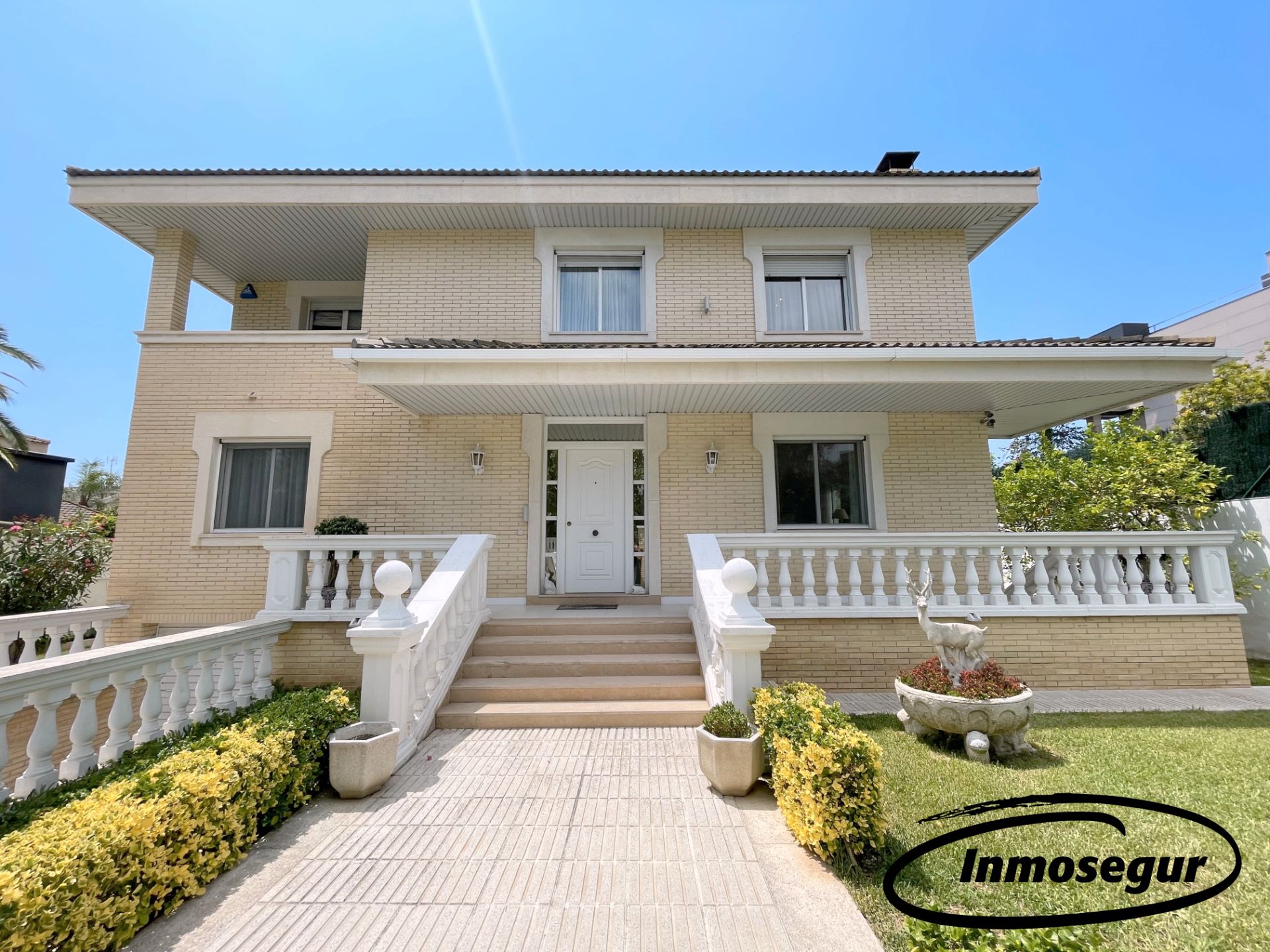 Exterior view of House or chalet for sale in Salou  with Air Conditioner, Heating and Private garden