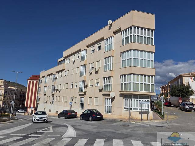 Piso en Alquiler en Macael