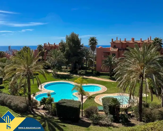 Penthouse with pool for sale in Golf Bahía, imagen 9