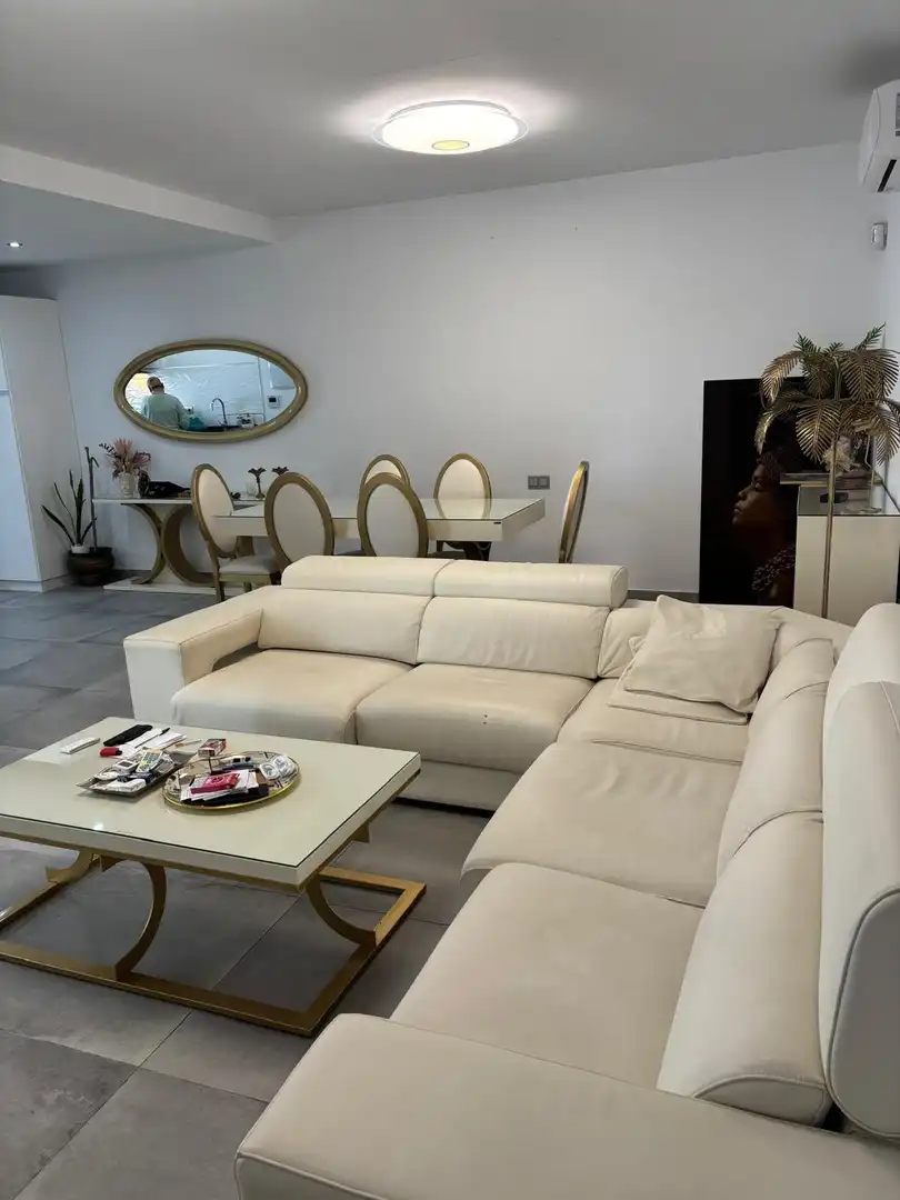 Sala de estar de Casa o chalet en venta en Chiclana de la Frontera con Aire acondicionado, Calefacción y Jardín privado