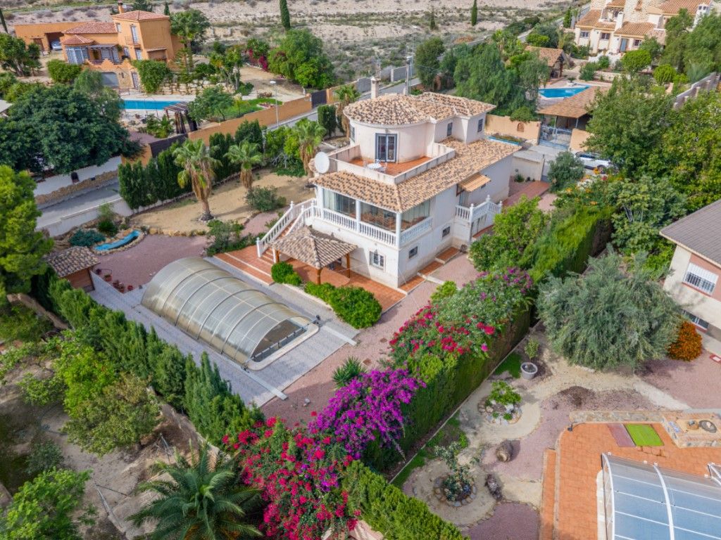Exterior view of House or chalet for sale in Alicante / Alacant  with Air Conditioner, Private garden and Terrace