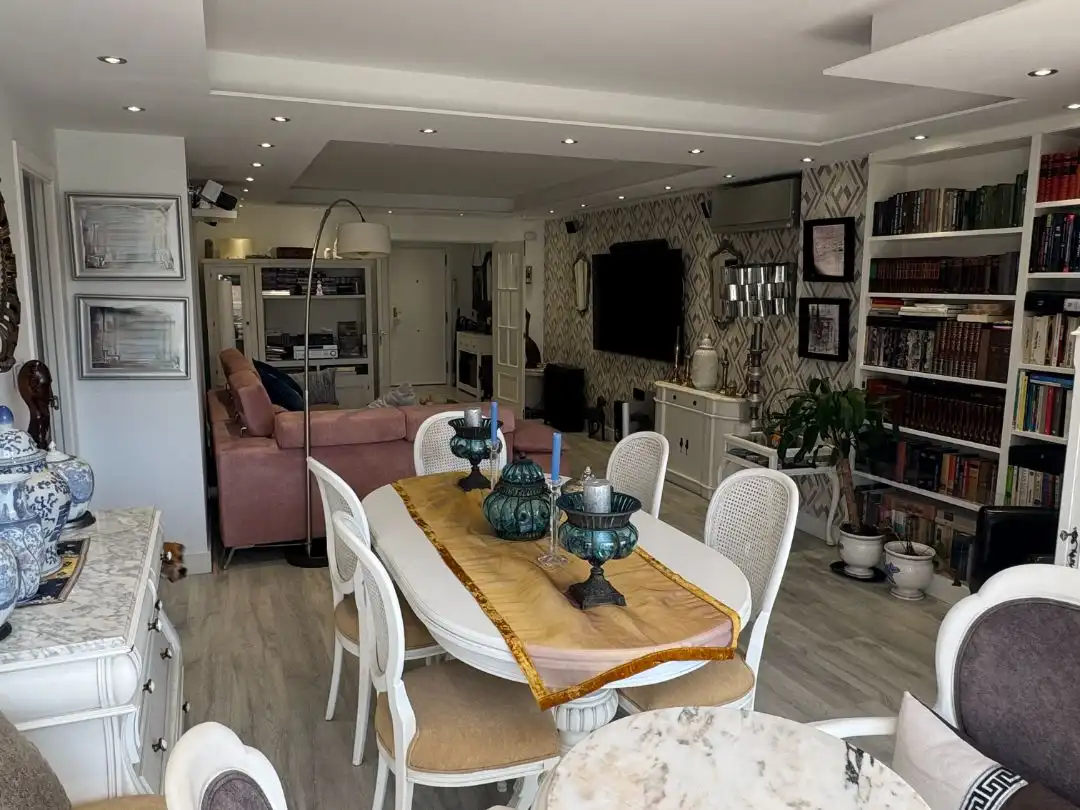 Dining room of Flat for sale in Este