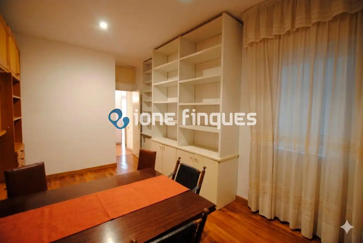Esszimmer von Wohnung zum Verkauf in Barcelona mit Heizung, Privatgarten und Abstellraum