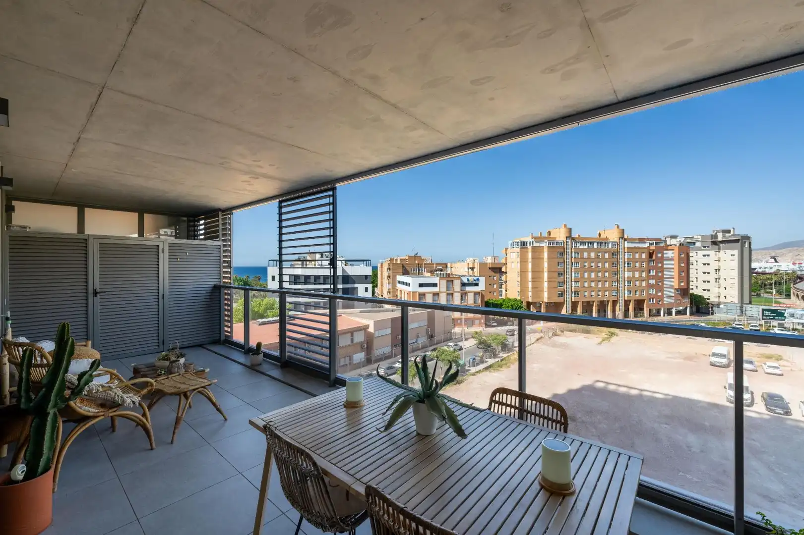 Terrassa de Pis en venda en Almería amb Aire condicionat, Calefacció i Terrassa