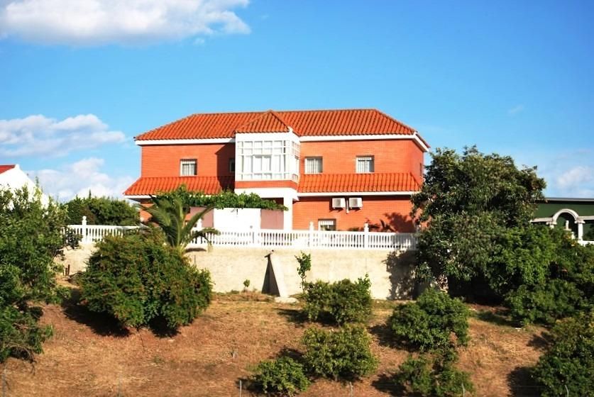 Vista exterior de Finca rústica en venta en Villanueva del Río y Minas con Aire acondicionado, Calefacción y Trastero