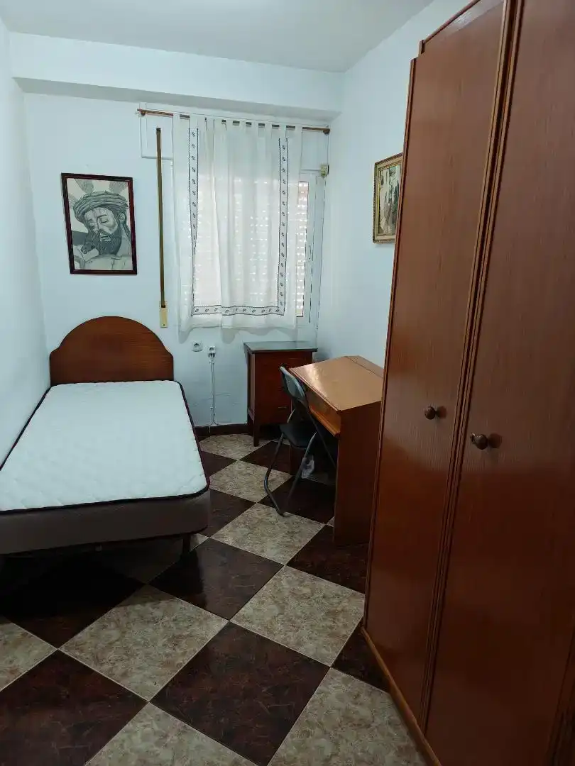 Habitación de Piso de alquiler en Nervión