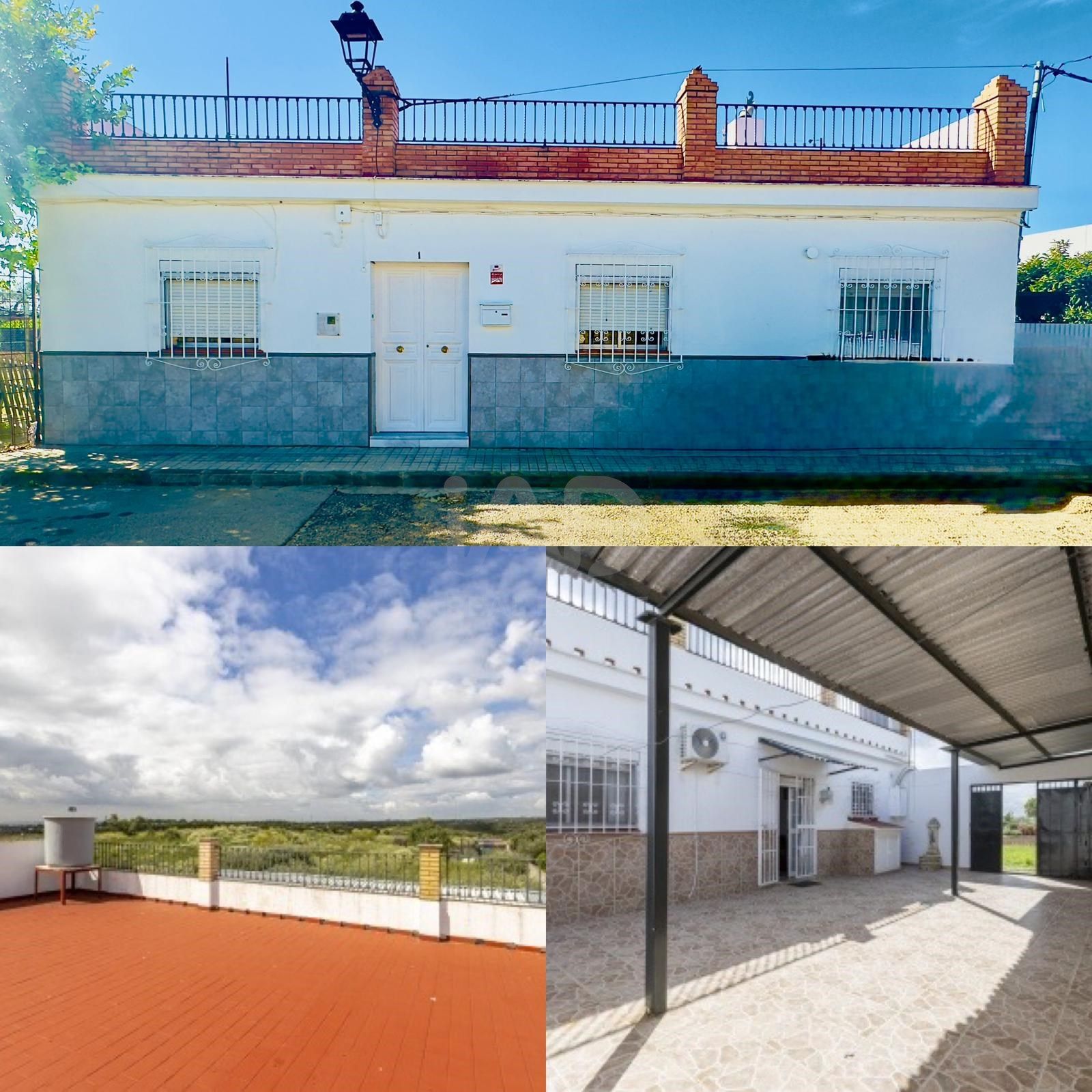 Exterior view of Building for sale in Guillena