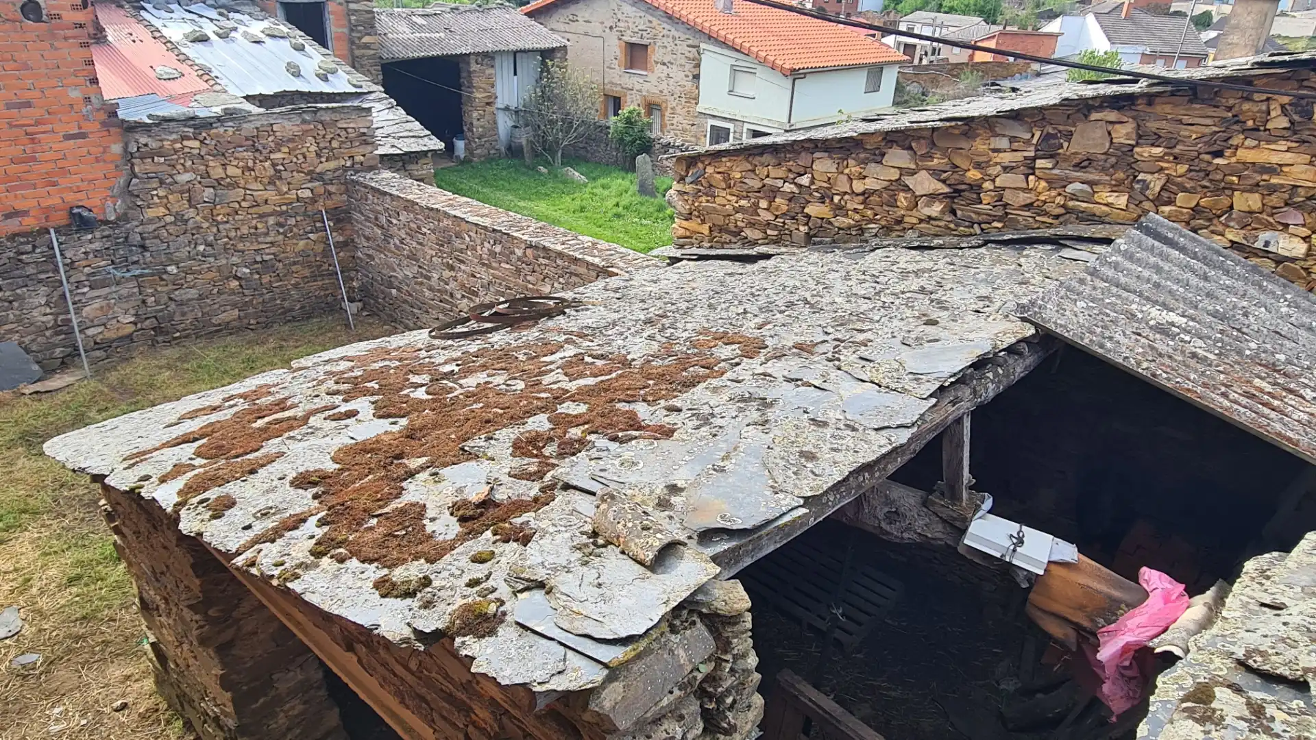 Vista exterior de Casa o xalet en venda en Gallegos del Río