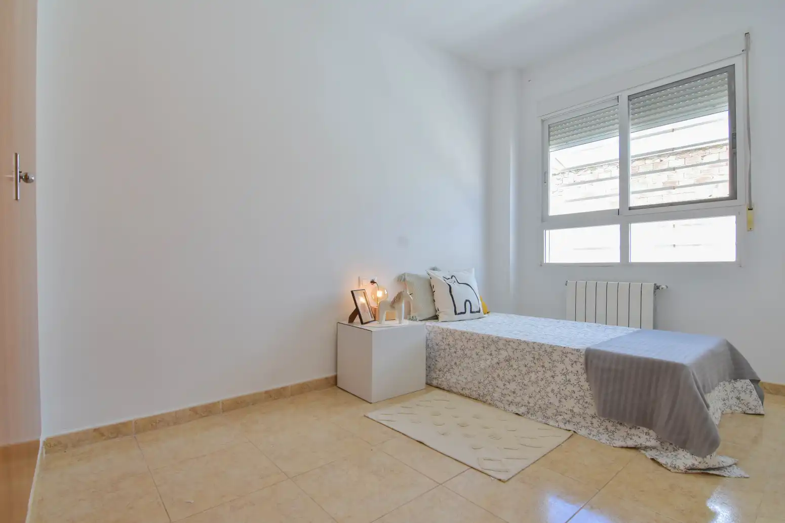 Bedroom of Detached homes for sale in Emperador  with Heating, Terrace and Balcony