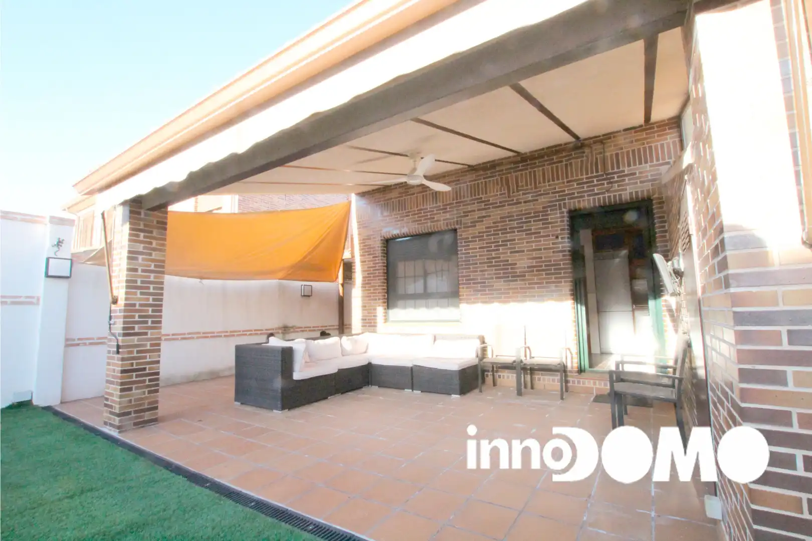Terraza de Casa adosada en venta en Argés con Aire acondicionado, Calefacción y Jardín privado