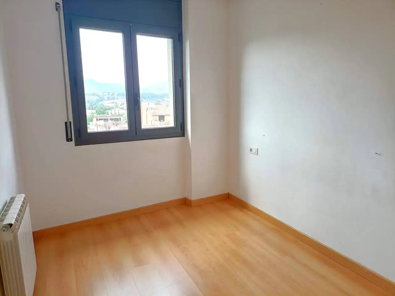 Bedroom of Flat for sale in Vic  with Heating, Parquet flooring and Balcony