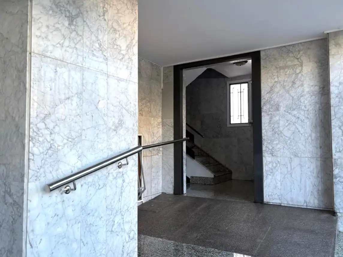 Flat for sale in L'Hospitalet de Llobregat