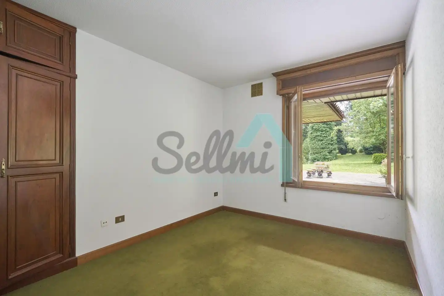 Dormitori de Casa o xalet en venda en Gijón  amb Aire condicionat, Jardí privat i Parquet