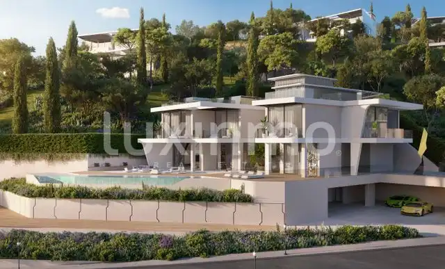Chalet con piscina en venta en El Paraíso, imagen 2