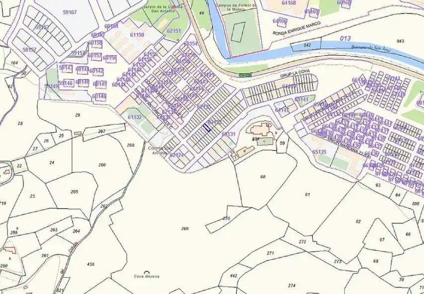 Residential land for sale in Grup la Cova 45, imagen 6