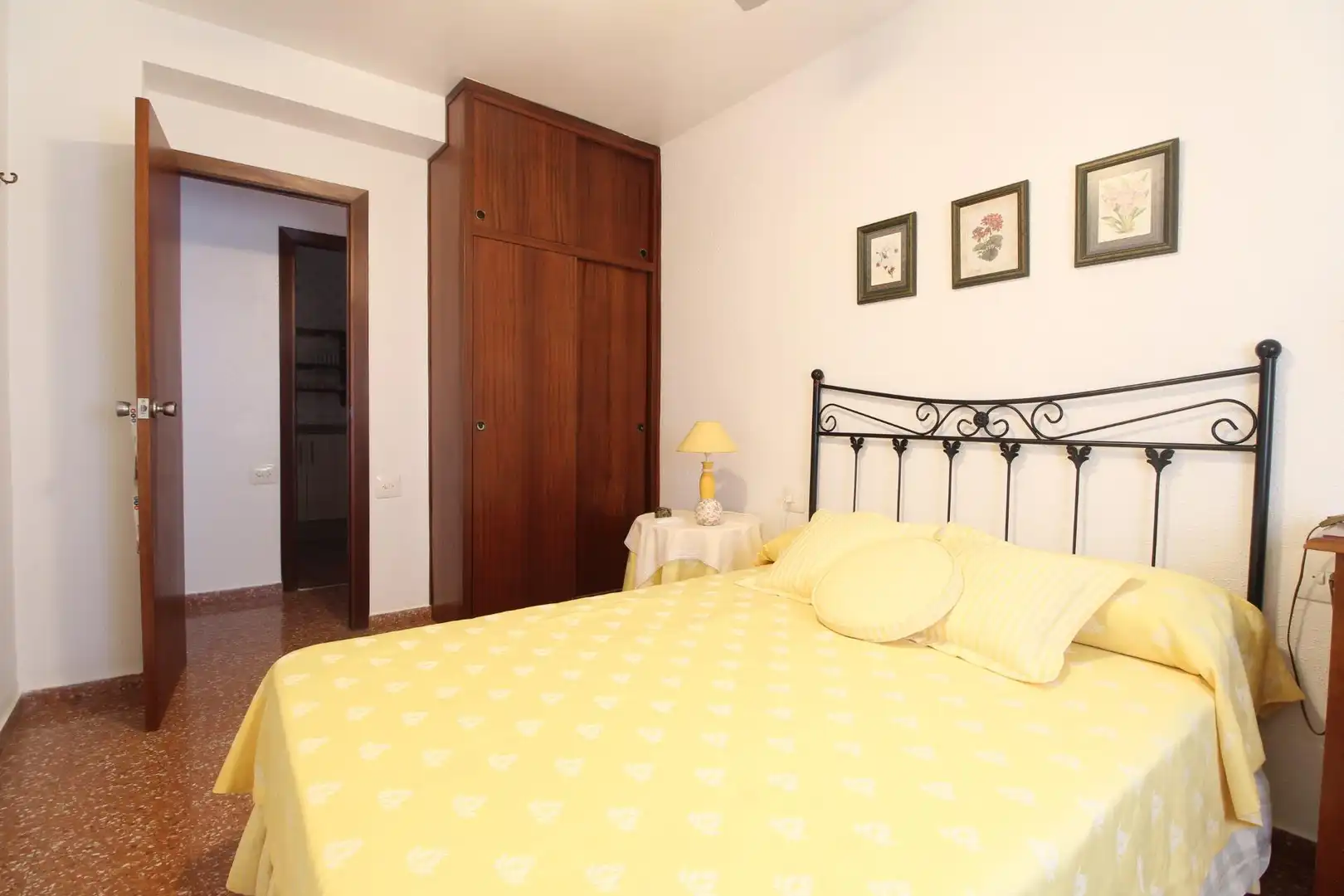 Habitación de Apartamento en venta en Cullera con Terraza, Amueblado y Balcón