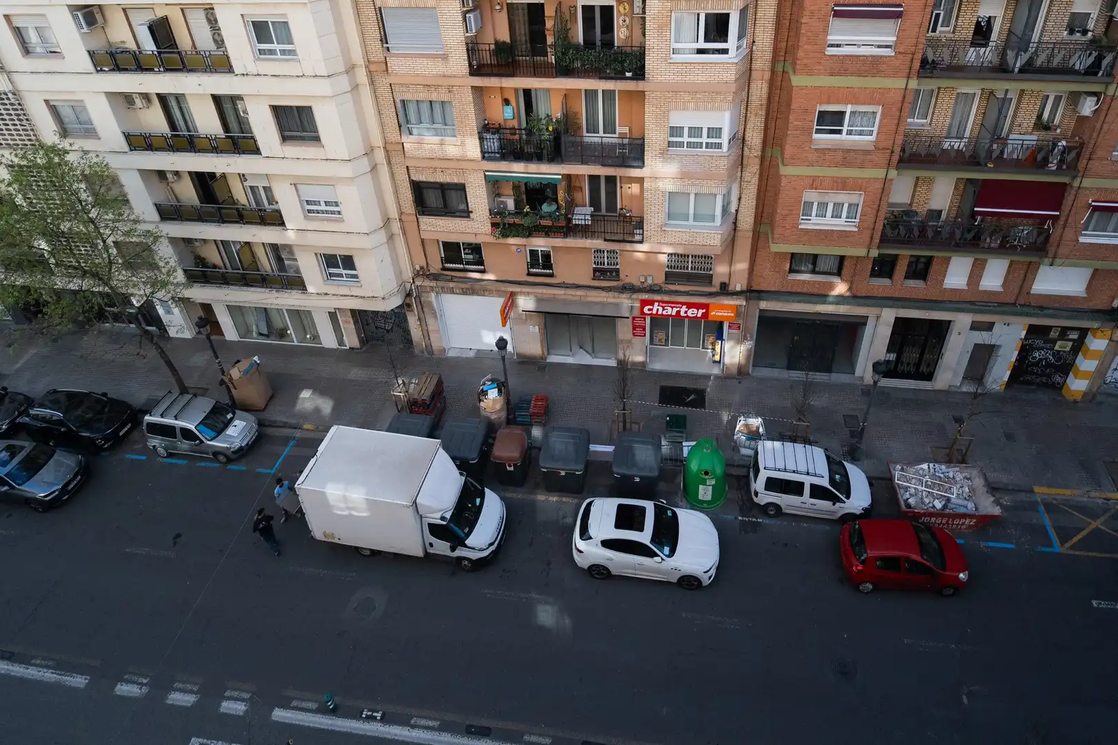 Parkplatz von Wohnung zum Verkauf in Valencia mit Klimaanlage, Privatgarten und Abstellraum