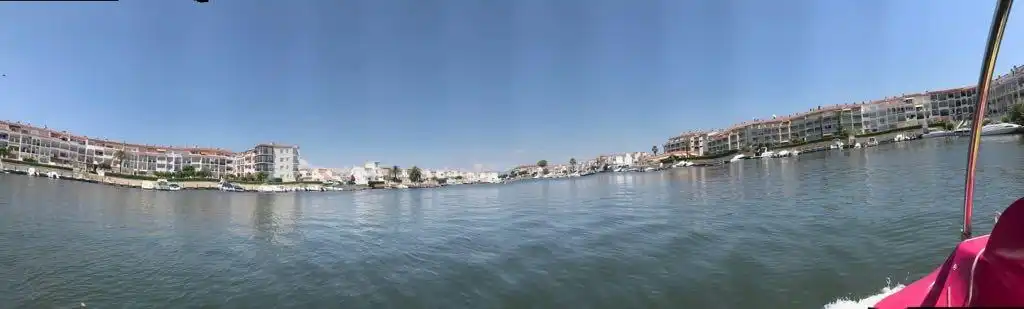 Vista exterior de Apartamento en venta en Empuriabrava con Terraza y Balcón