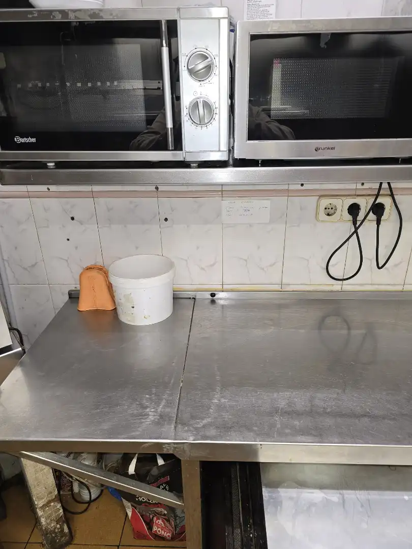 Business premises for transfer in Carrer Badalona 31, imagen 23