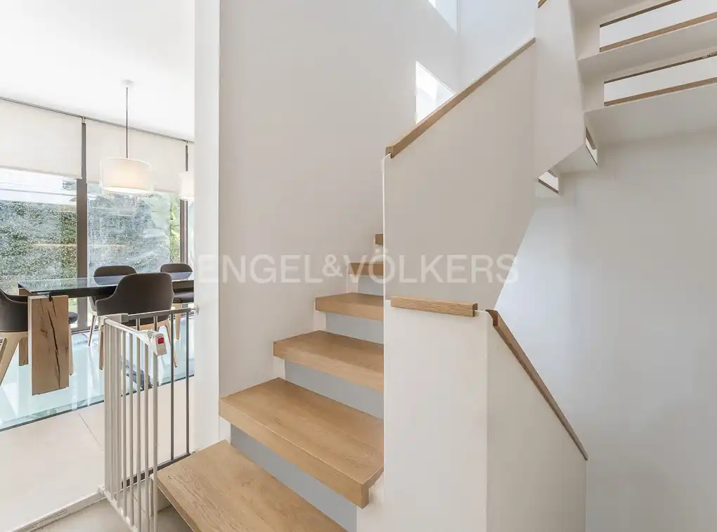 Detached homes for sale in Gavà  with Air Conditioner, Heating and Private garden
