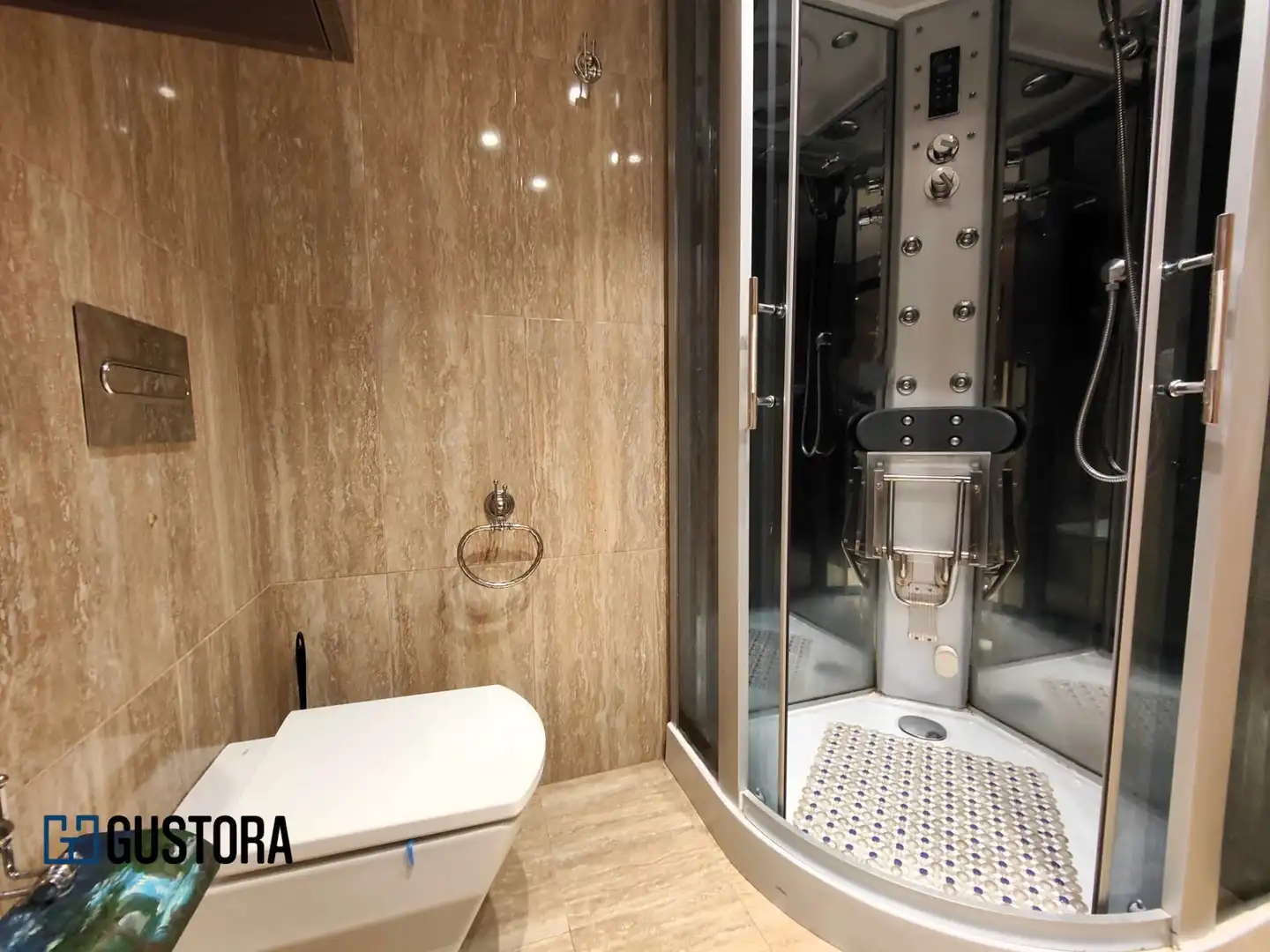 Baño de Piso en venta en Donostia - San Sebastián  con Calefacción, Terraza y Trastero