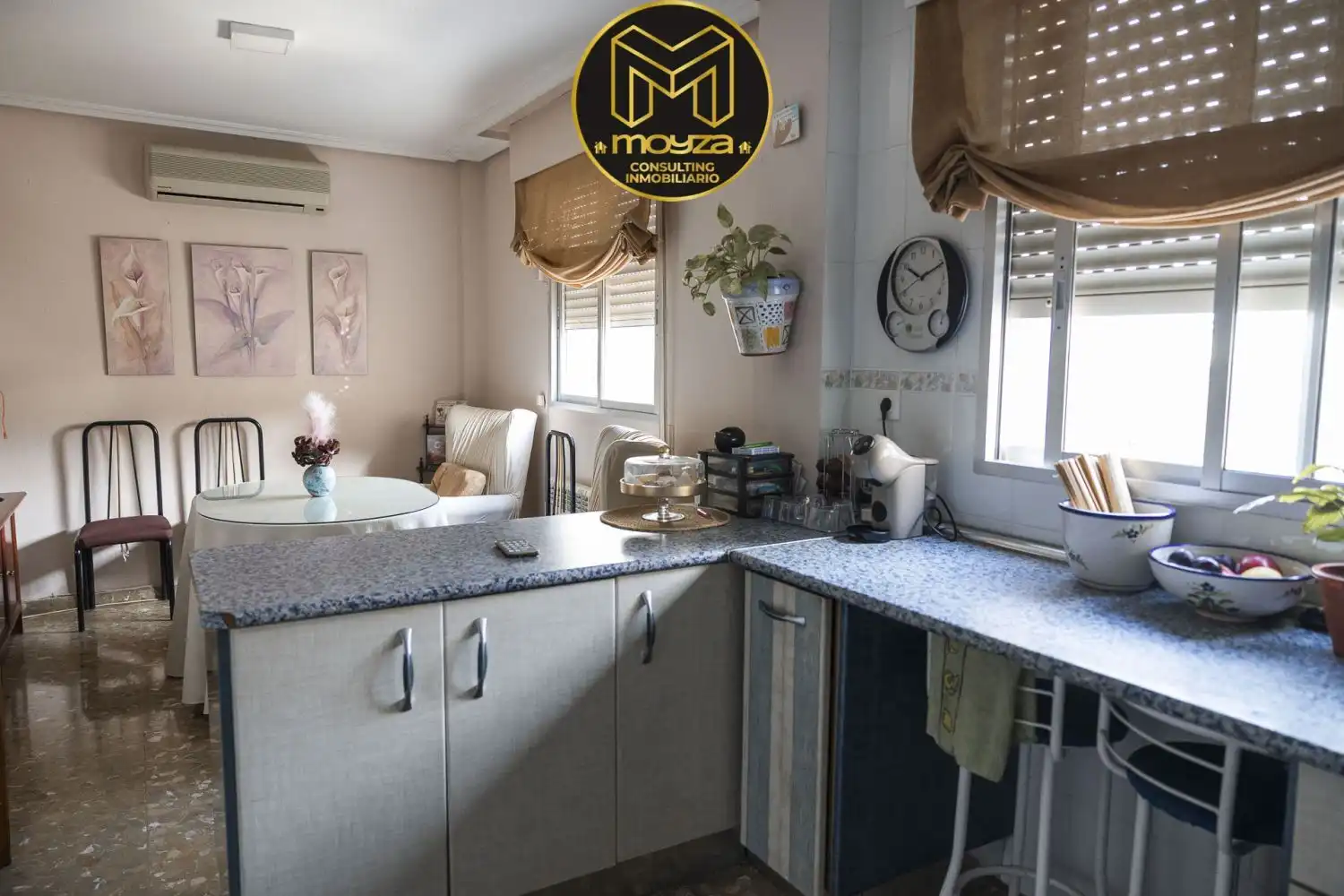 Cocina de Casa o chalet de alquiler en Jaén con Terraza y Piscina comunitaria