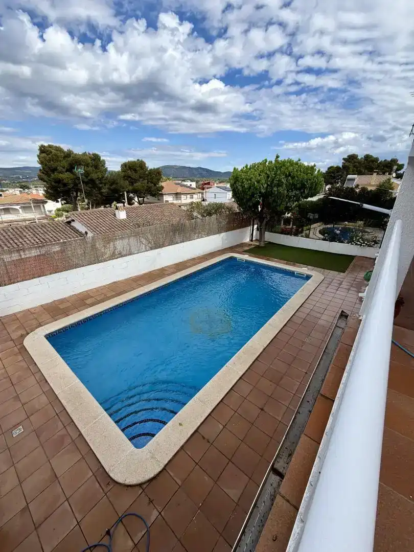 Piscina de Casa o chalet en venta en Sant Pere de Ribes con Piscina y Balcón