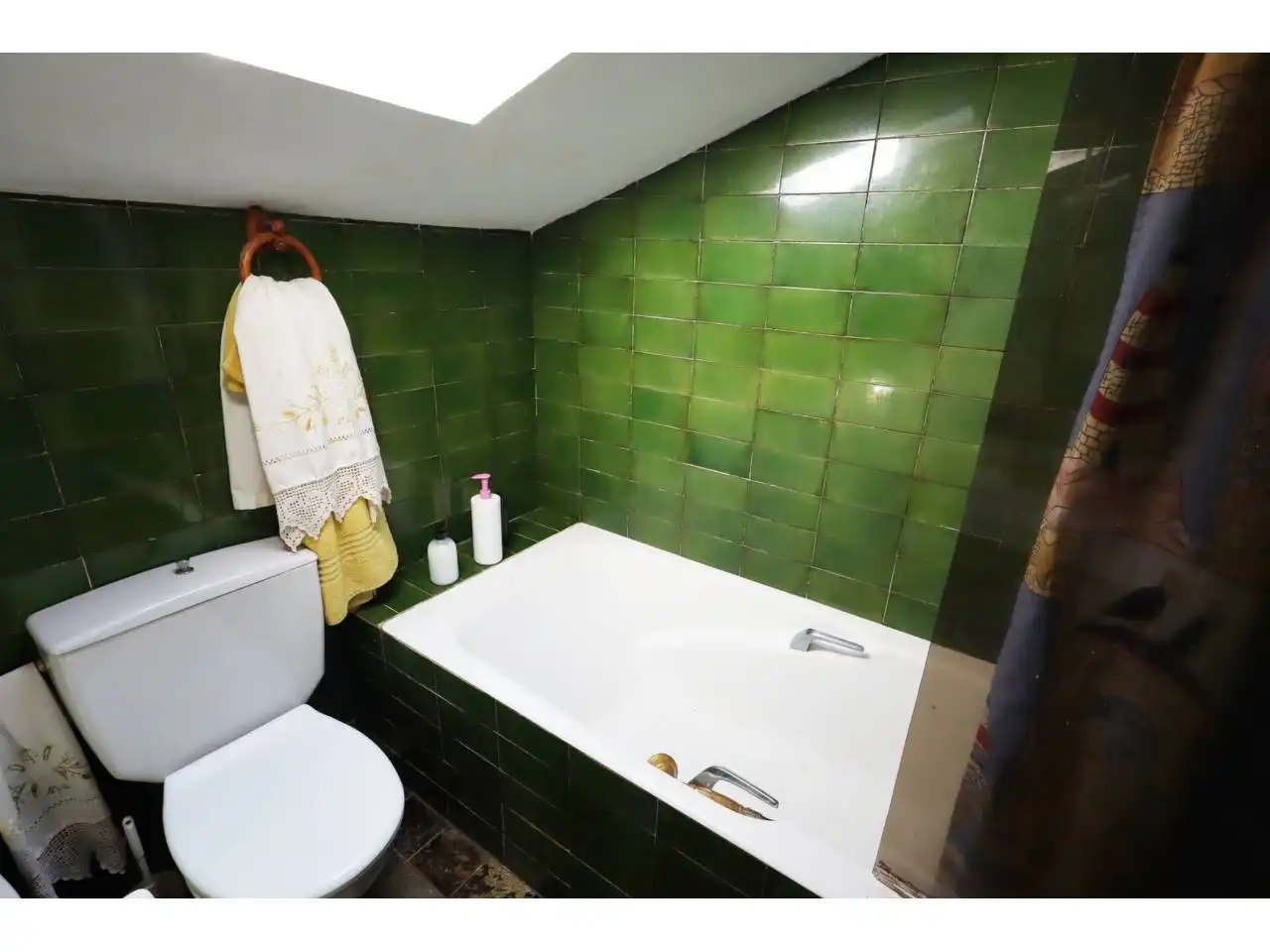 Bathroom of Detached homes for sale in Lloret de Mar  with Air Conditioner, Heating and Private garden