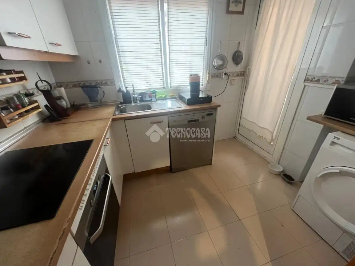 Cuina de Pis en venda en Humanes de Madrid amb Aire condicionat, Calefacció i Terrassa