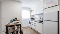 Kitchen of Flat to rent in  Madrid Capital  with Air Conditioner, Heating and Parquet flooring