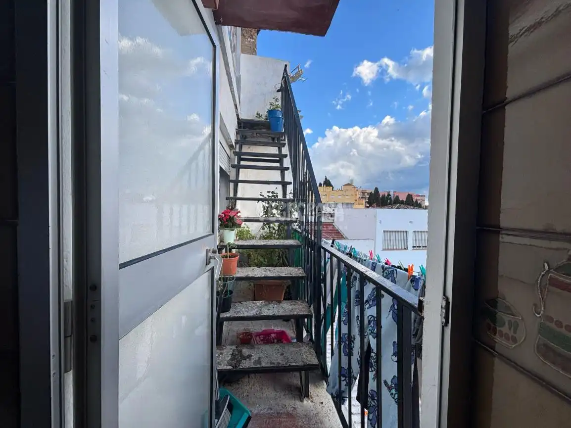 Casa adosada en venda a C. Serrano Parres, Barrio de Ciudad Jardín