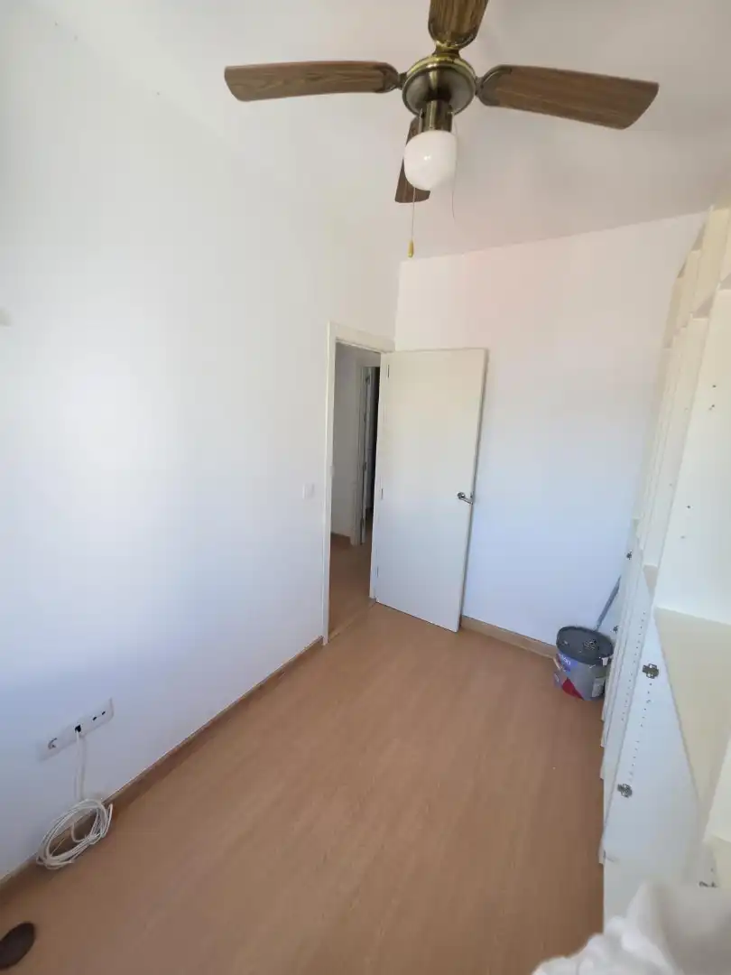 Habitación de Piso en venta en Carmona con Aire acondicionado, Amueblado y Balcón