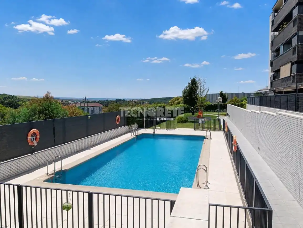 Piscina de Pis en venda en Valdemoro